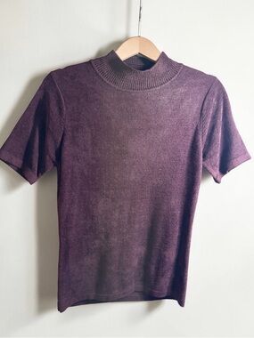 Jessica Vintage Velvet-Knit Funnel-Neck Short Sleeve Sweater in Plum